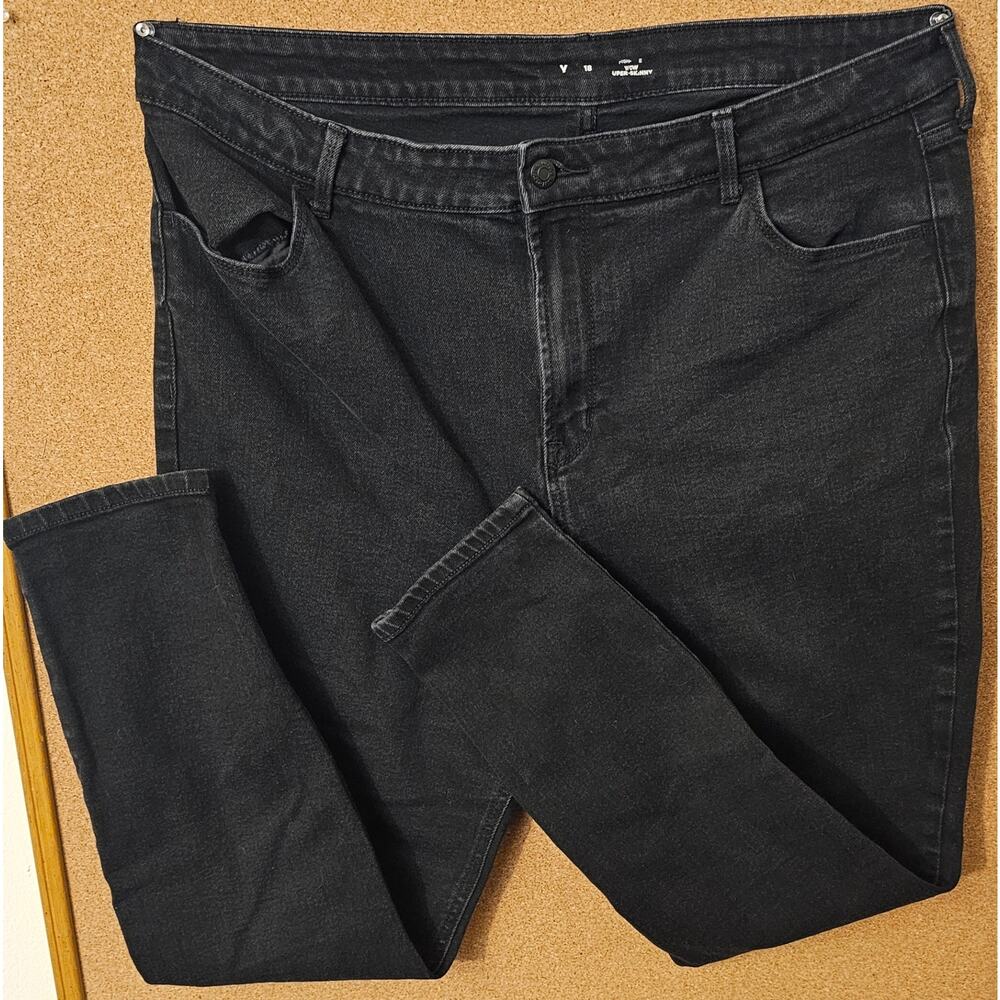 Old Navy Womens Size 18 Black Super Skinny Jeans Mid-Rise Stretch Everyday Denim